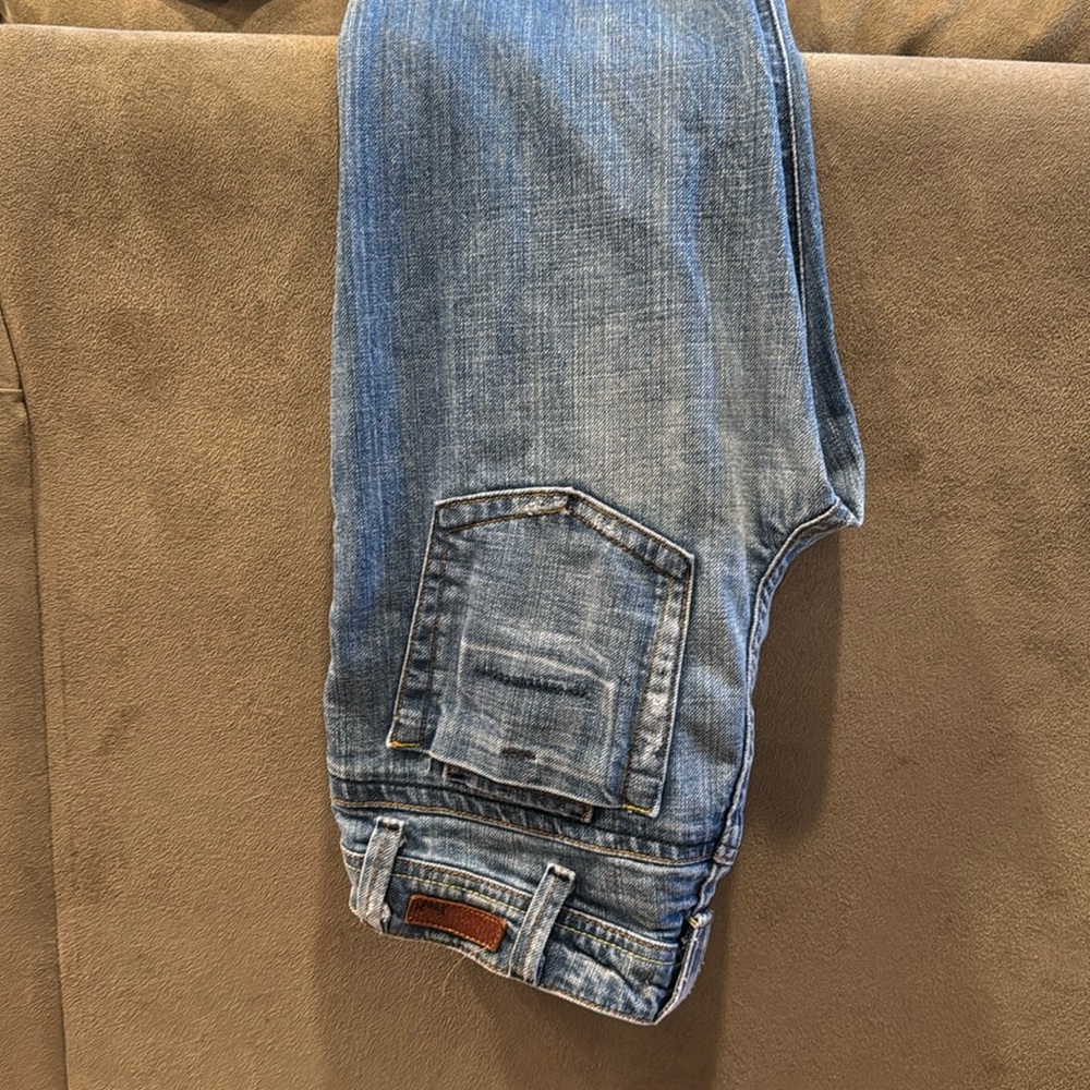 Women’s jeans